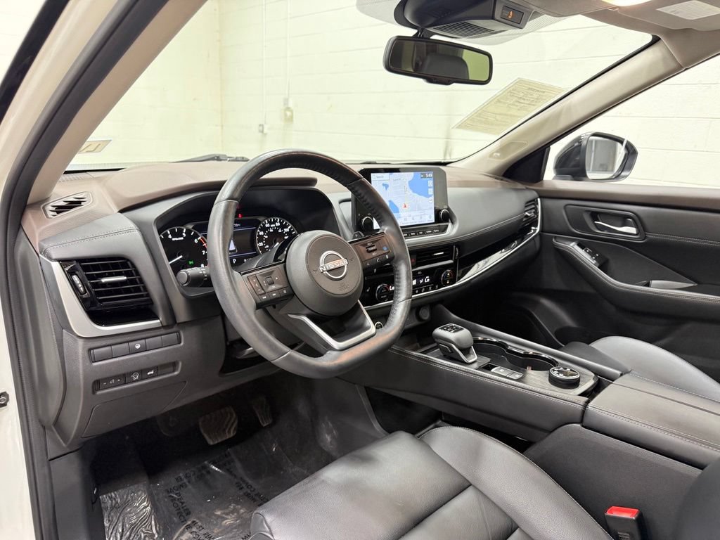 Used 2023 Nissan Rogue SL w/ SL Premium Package AWD/4WD image 34