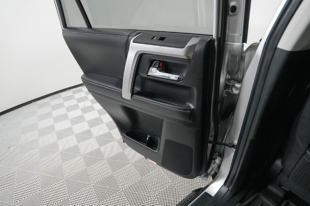 Used 2021 Toyota 4Runner SR5 Premium w/ Moonroof Package AWD/4WD image 14