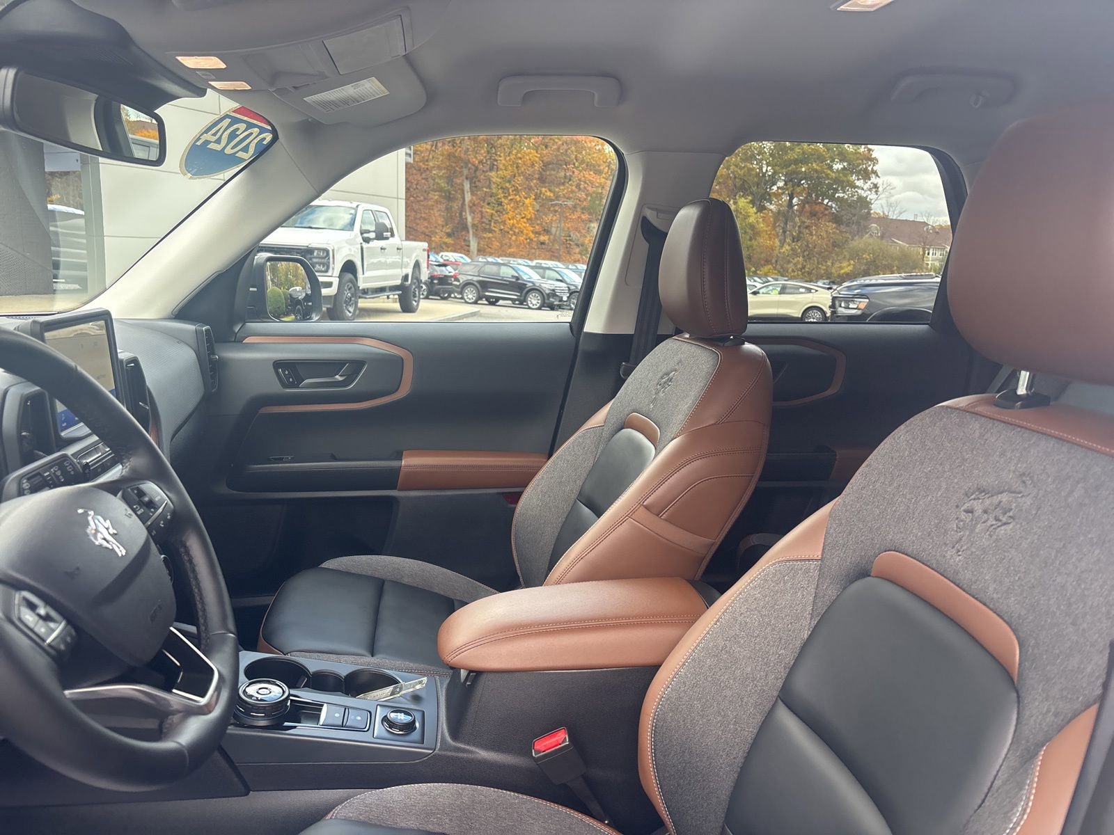 Used 2024 Ford Bronco Sport Outer Banks w/ Tech Package image 10