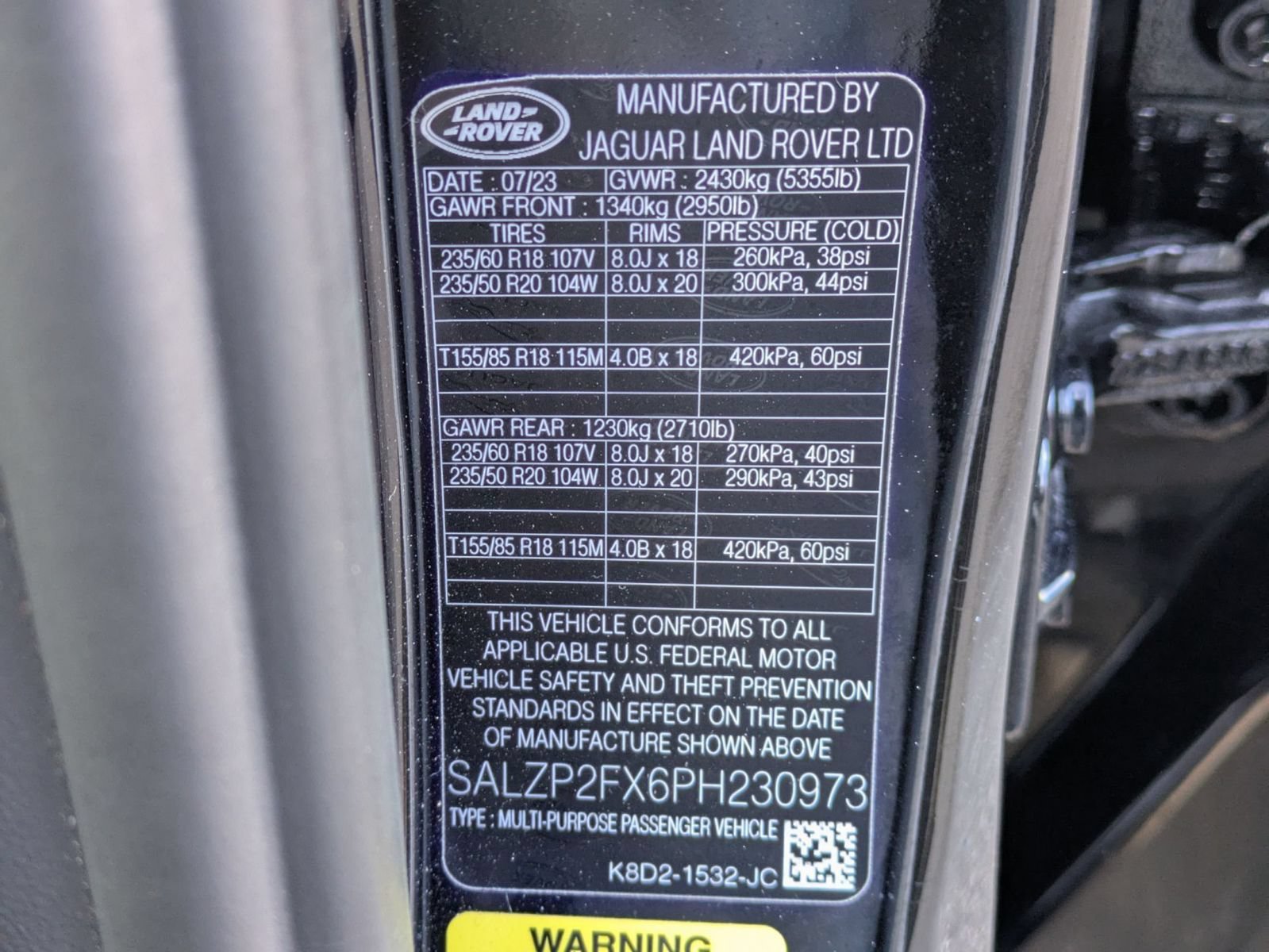 Used 2023 Land Rover Range Rover Evoque SE AWD/4WD image 31