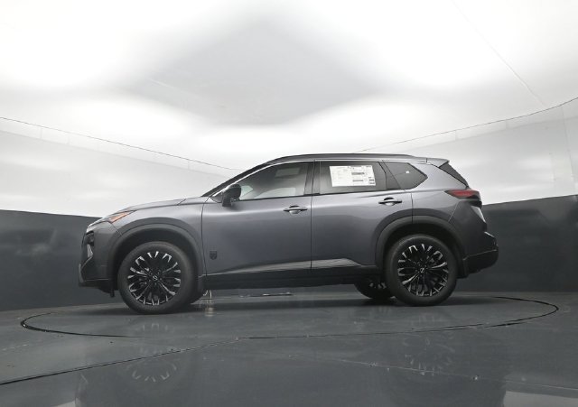 New 2026 Nissan Rogue Dark Armor FWD image 31