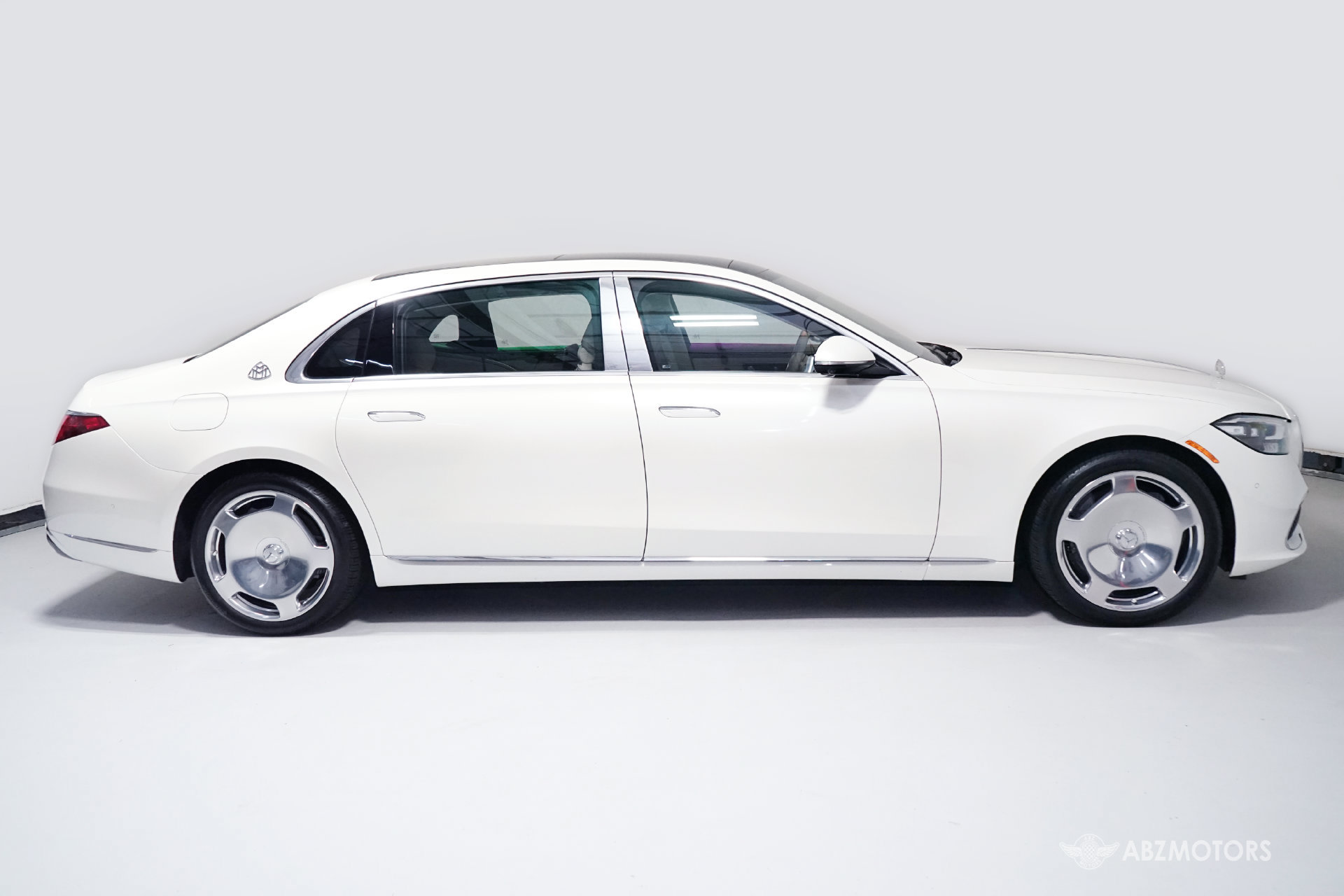 Used 2022 Mercedes-Benz Maybach S 580 4MATIC image 3