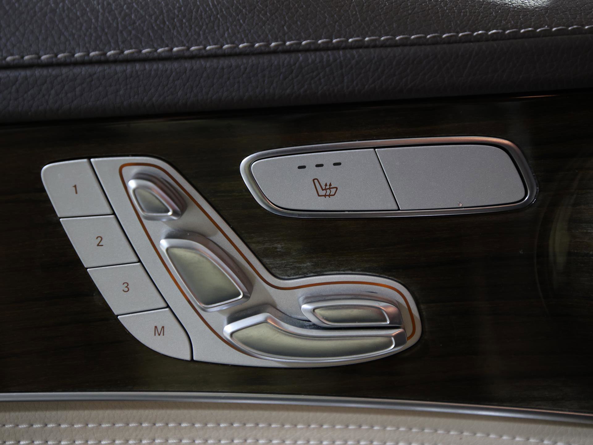 Used 2015 Mercedes-Benz C 300 C300 Premium 1 image 23