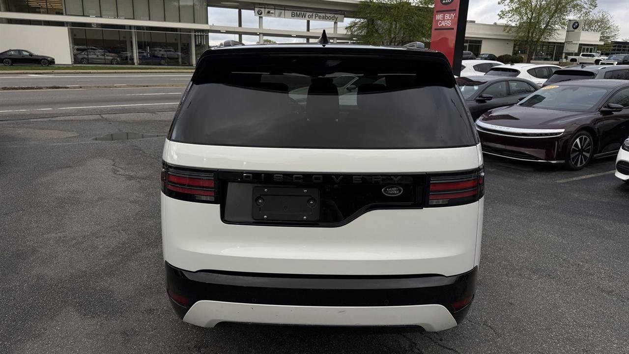 Used 2023 Land Rover Discovery S R-Dynamic AWD/4WD image 24