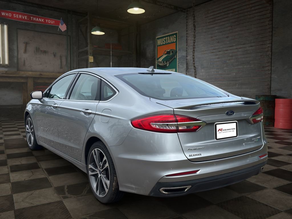 Used 2020 Ford Fusion Titanium AWD/4WD image 33