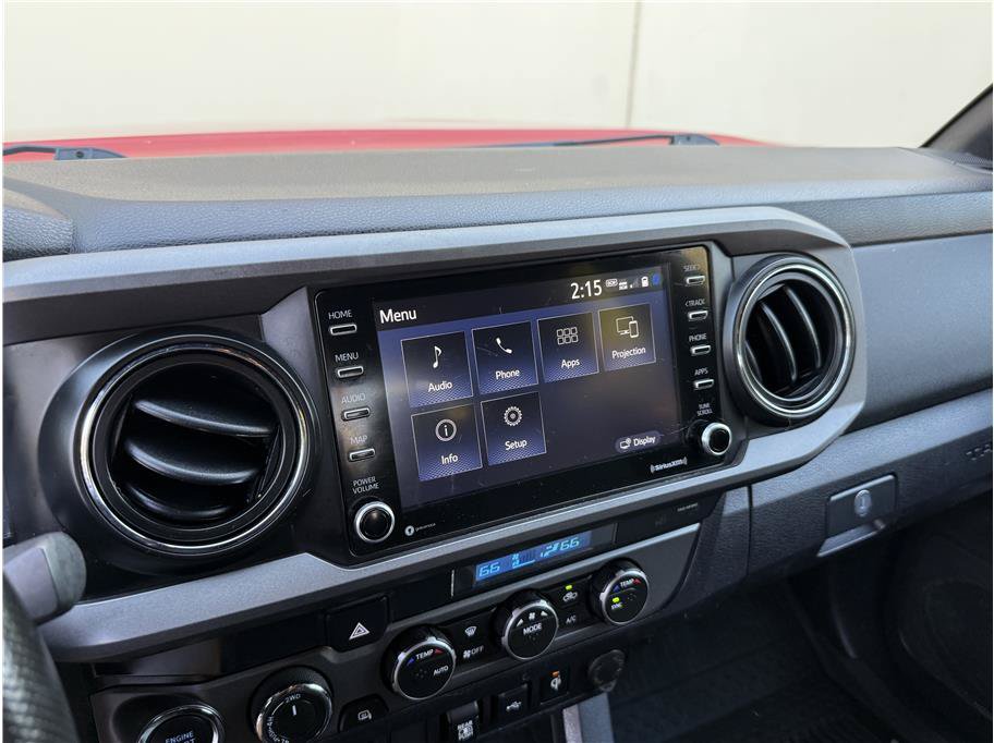 Used 2021 Toyota Tacoma TRD Off-Road AWD/4WD image 16