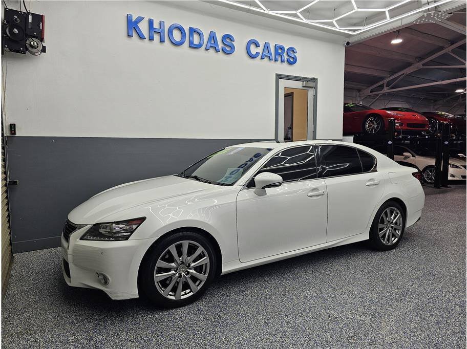 Used 2015 Lexus GS 350 w/ Premium Package RWD image 2