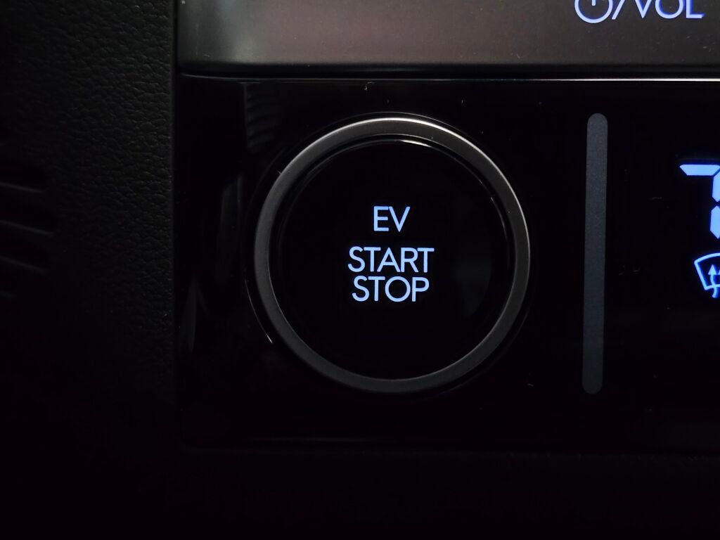 New 2025 Hyundai Ioniq 6 SEL image 25