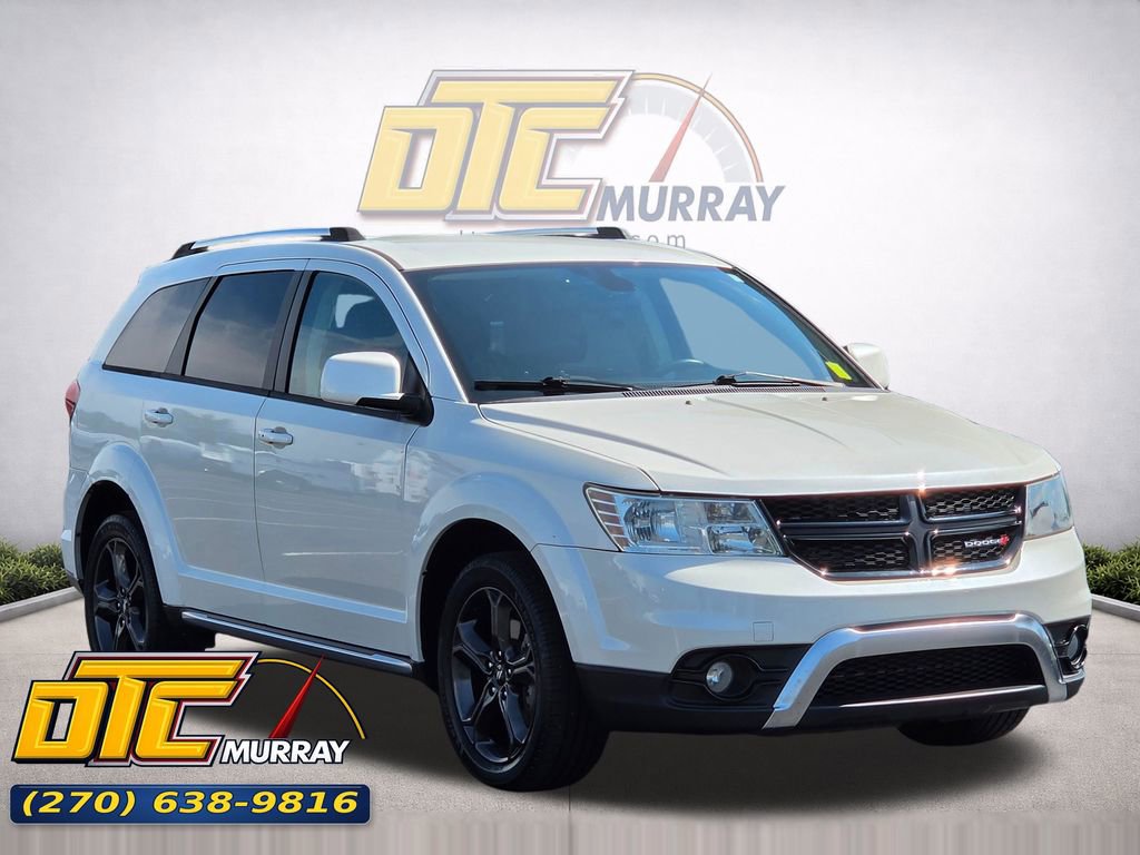 Used 2019 Dodge Journey Crossroad FWD image 1