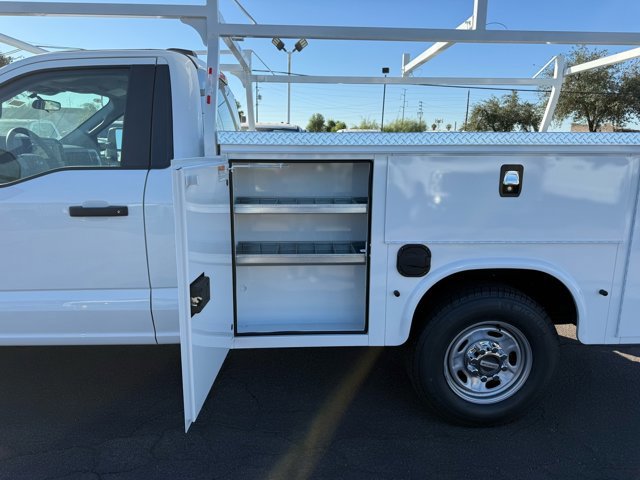 New 2026 Ford F250 XL w/ XL Chrome Package image 12
