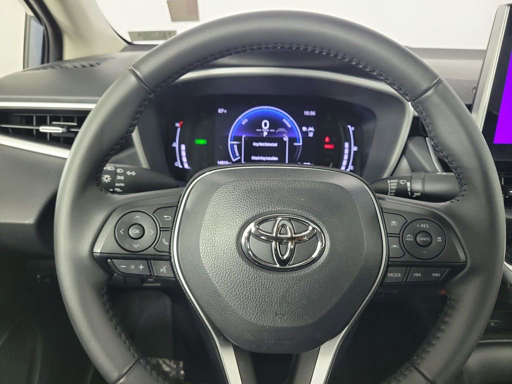Certified 2025 Toyota Corolla XLE FWD image 8