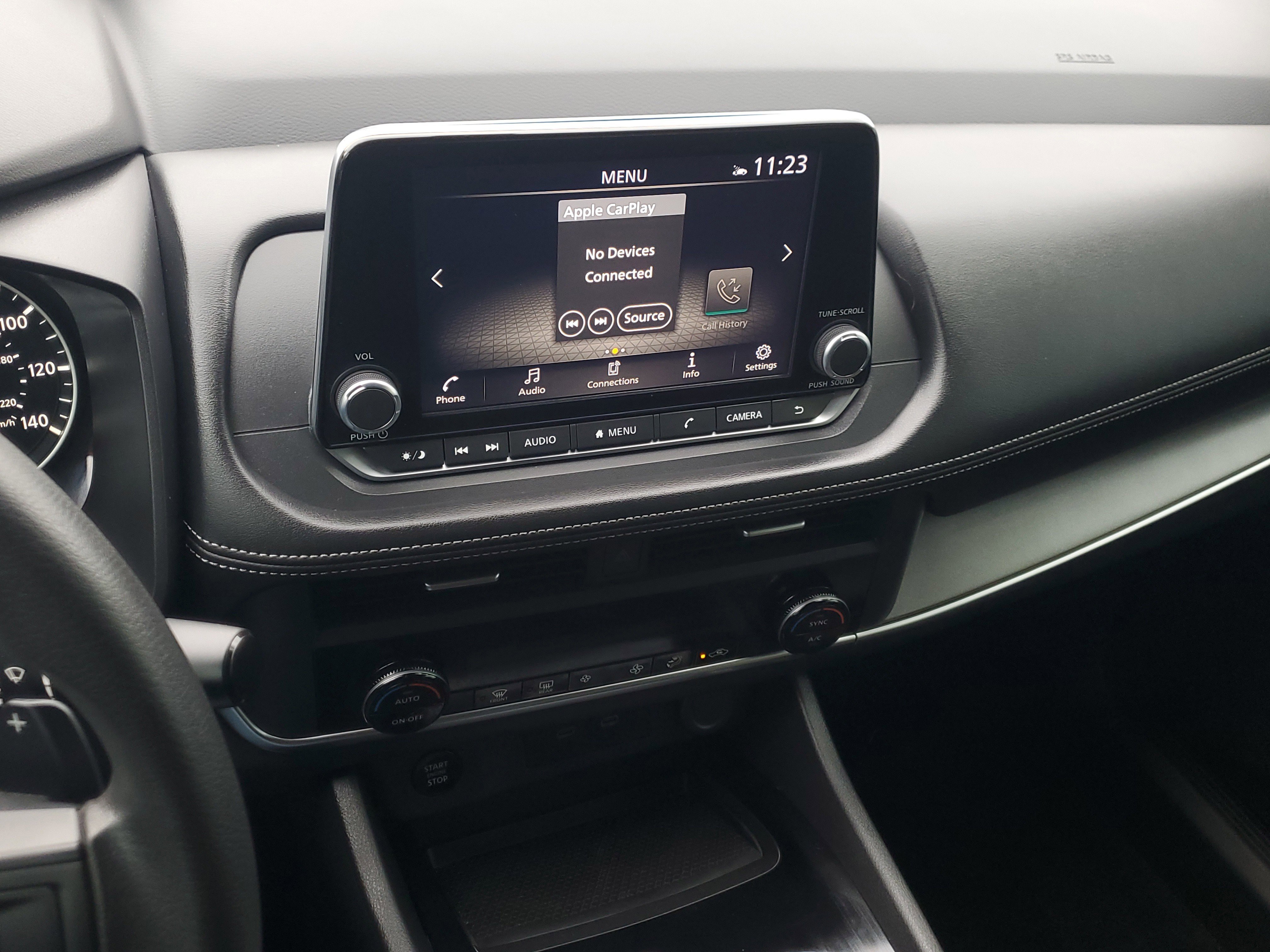 Certified 2024 Nissan Rogue SV image 25