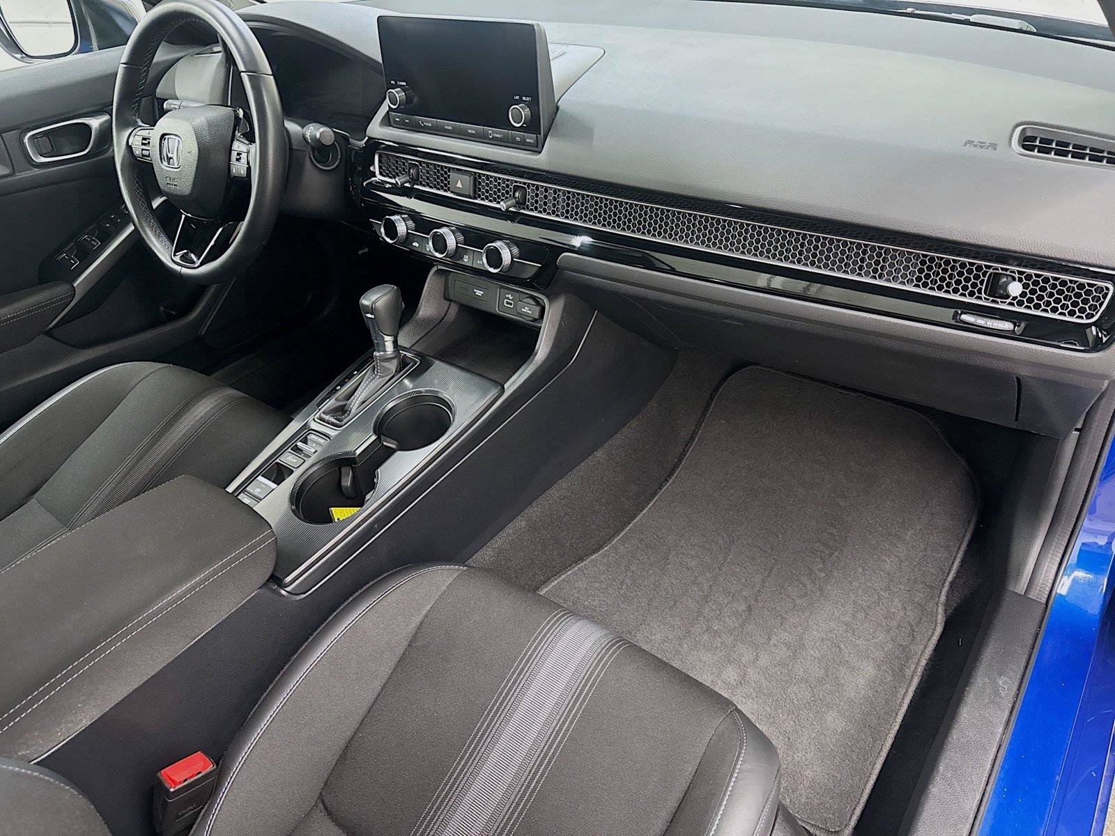 Used 2023 Honda Civic Sport image 27