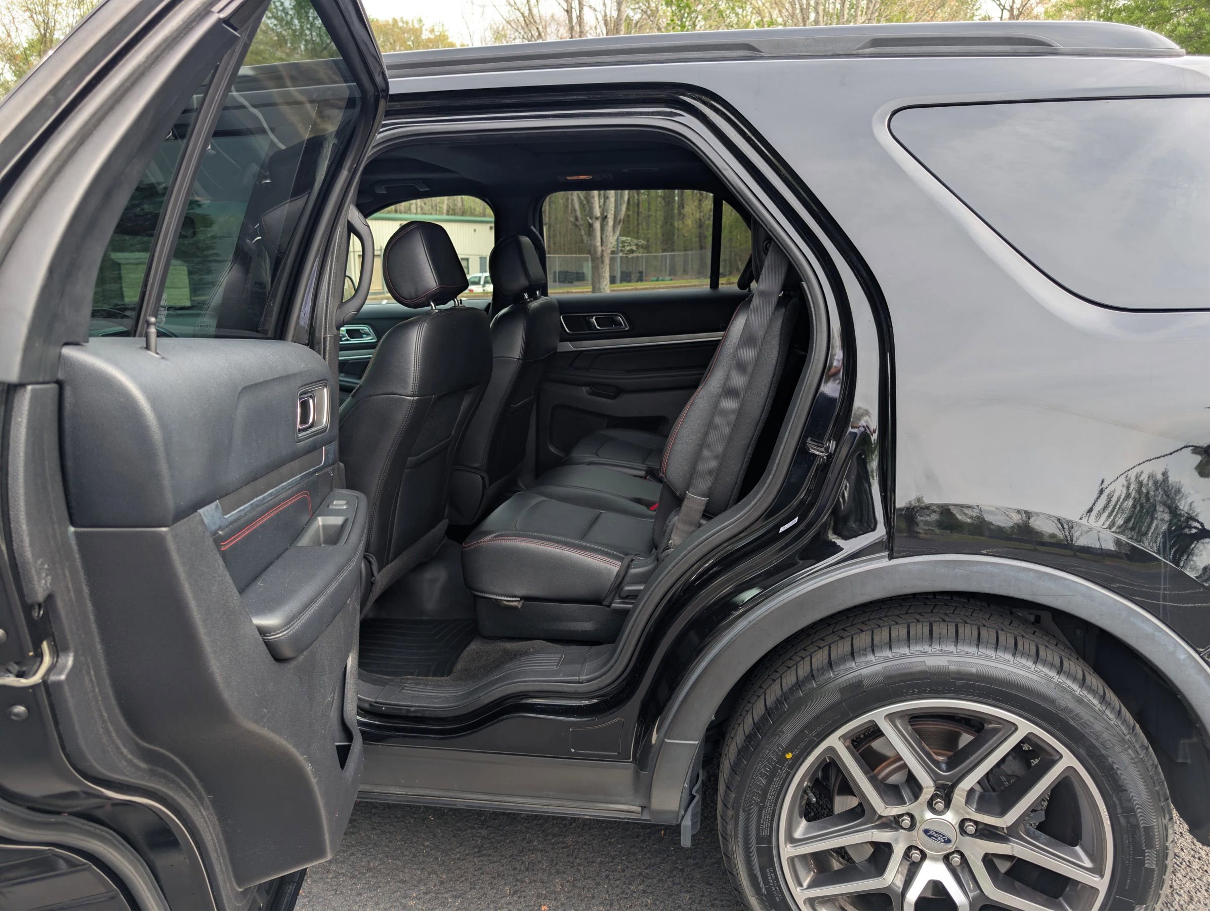 Used 2016 Ford Explorer Sport w/ Equipment Group 401A image 16