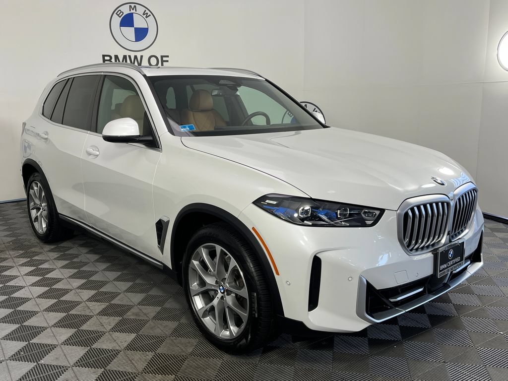 Used 2024 BMW X5 xDrive40i w/ Premium Package AWD/4WD image 1