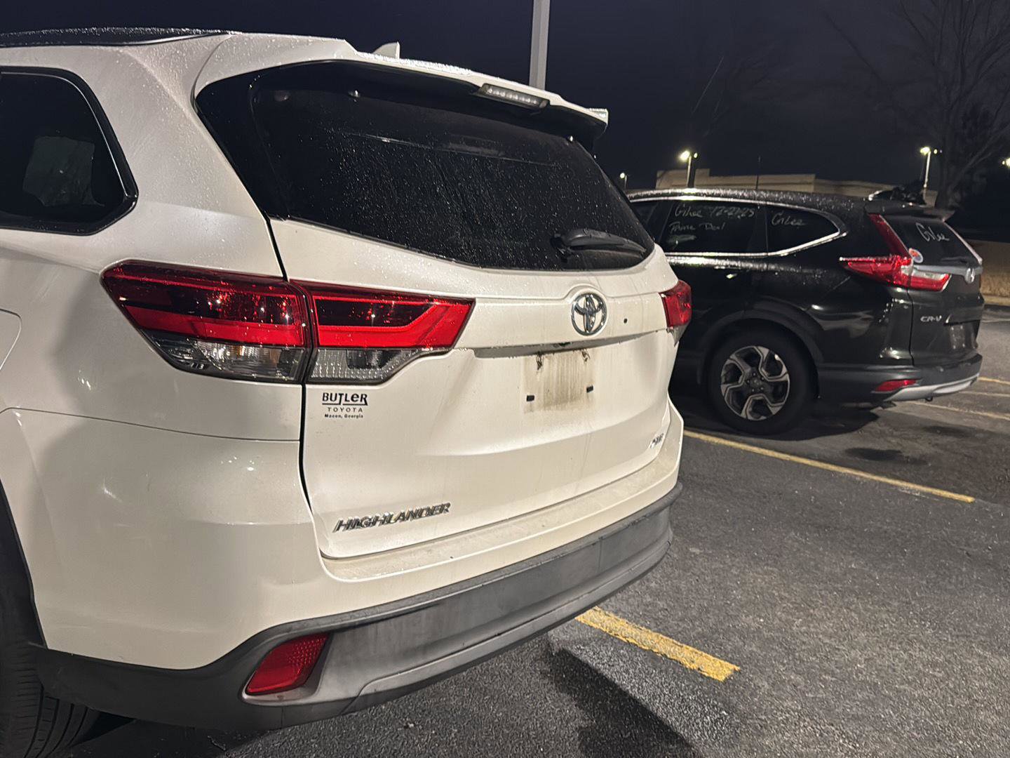 Used 2017 Toyota Highlander XLE image 8