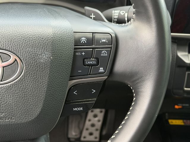 Certified 2025 Toyota Camry SE w/ Convenience Package image 15