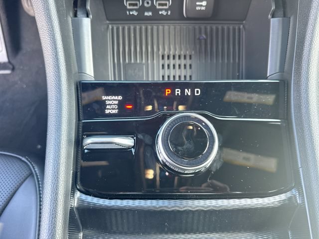 New 2026 Jeep Grand Cherokee Limited w/ Luxury Tech Group II AWD/4WD image 22