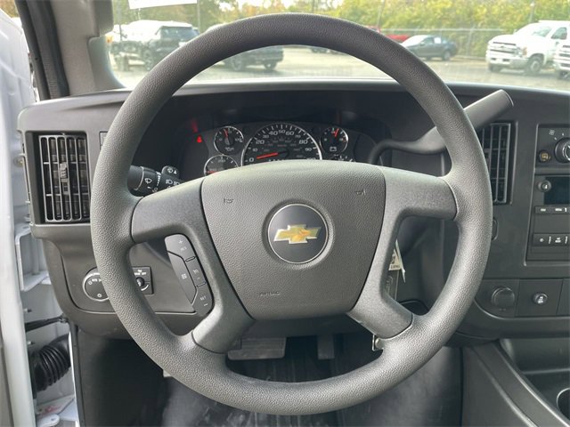 New 2025 Chevrolet Express 2500 w/ Driver Convenience Package image 8