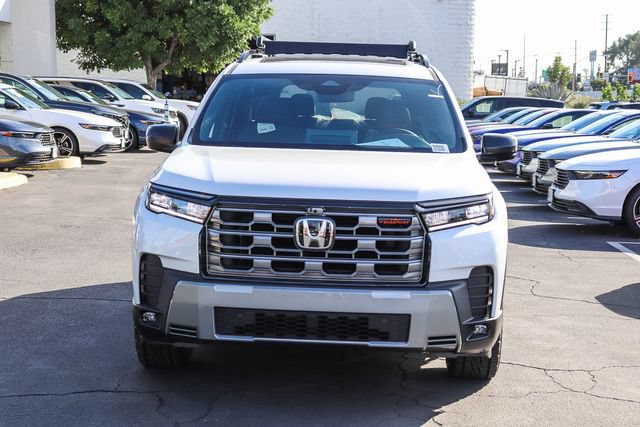 New 2026 Honda Pilot TrailSport image 3