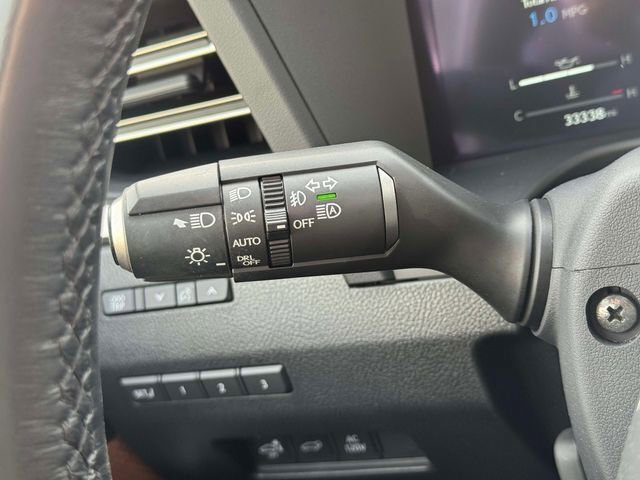 Certified 2024 Lexus GX 550 w/ Accessory Package (Z1) AWD/4WD image 31