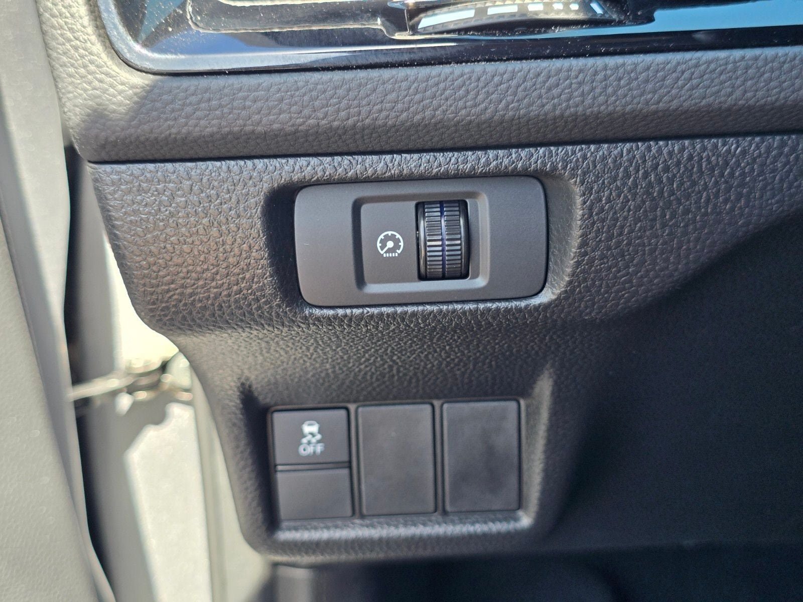 Certified 2025 Honda Civic Sport image 28