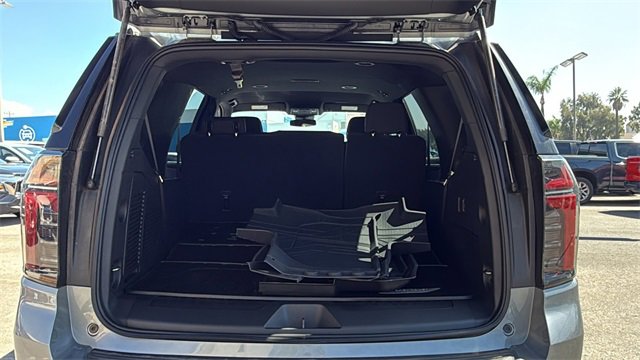 New 2025 Chevrolet Tahoe LS w/ LPO, Dark Essentials Package image 32