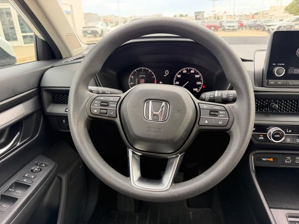 Used 2023 Honda CR-V EX image 11