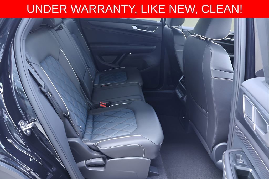 Used 2025 Volkswagen Atlas Cross Sport SEL Premium R-Line AWD/4WD image 16