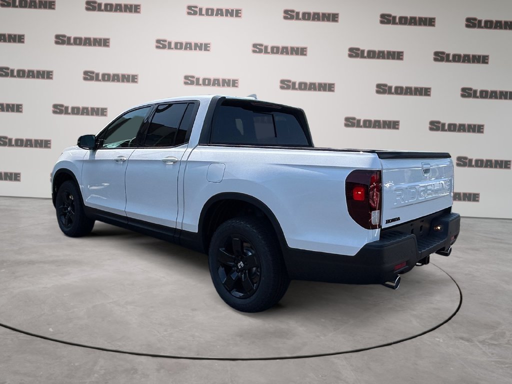 New 2026 Honda Ridgeline Black Edition image 3