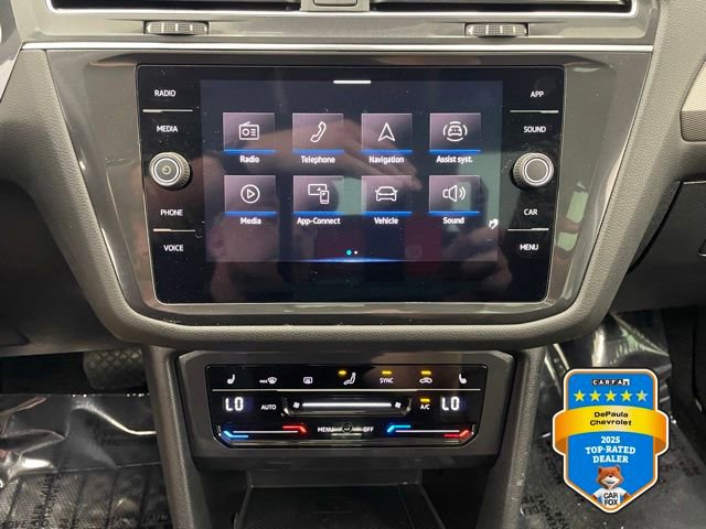 Used 2022 Volkswagen Tiguan SE AWD/4WD image 3