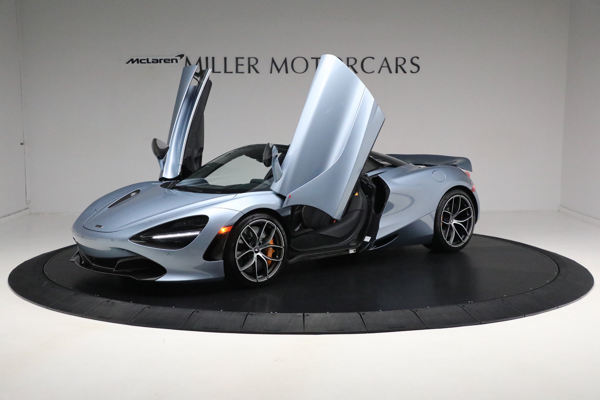 Used 2023 McLaren 720S Performance RWD image 15