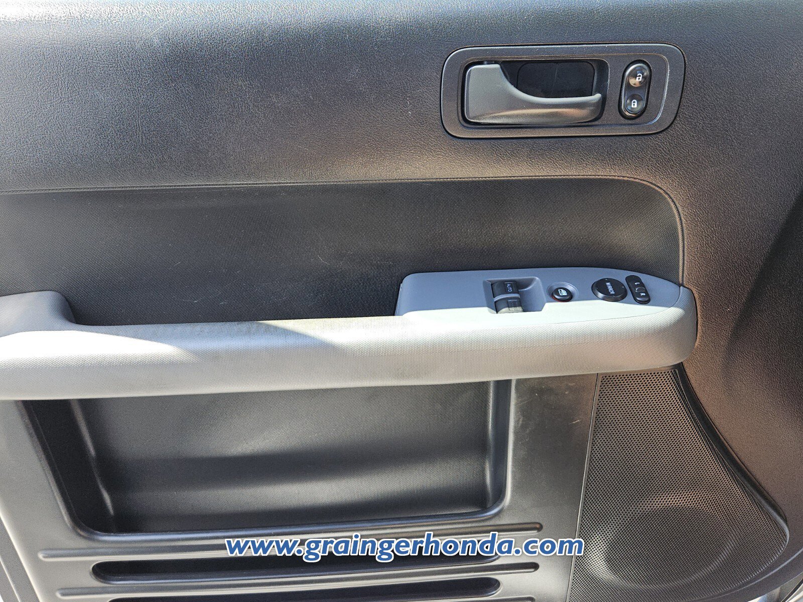 Used 2008 Honda Element EX image 23