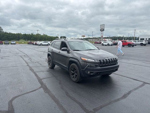 Used 2014 Jeep Cherokee Trailhawk w/ Comfort/Convenience Group AWD/4WD image 7