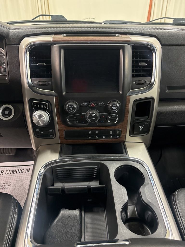 Used 2018 RAM 1500 Laramie w/ Convenience Group AWD/4WD image 13