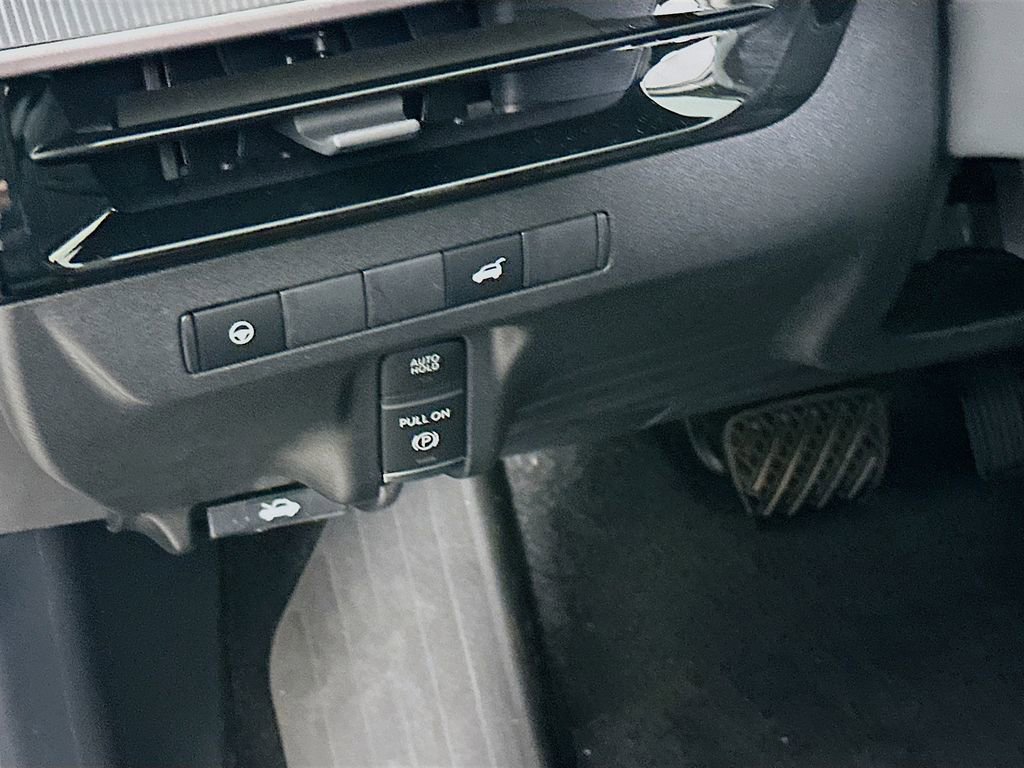 New 2026 Nissan Murano SV AWD/4WD image 15