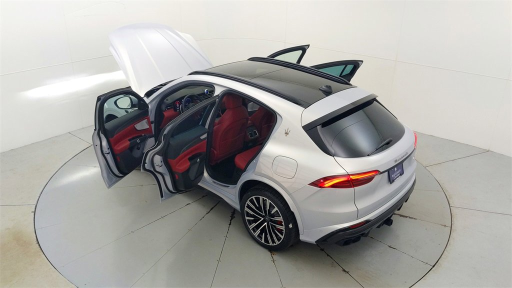 New 2024 Maserati Grecale Trofeo image 30