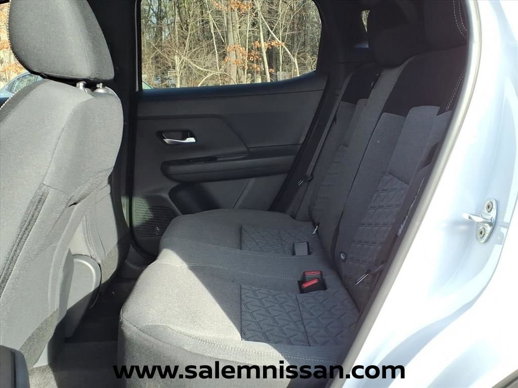 New 2026 Nissan Kicks SV w/ Cold Weather Package image 15