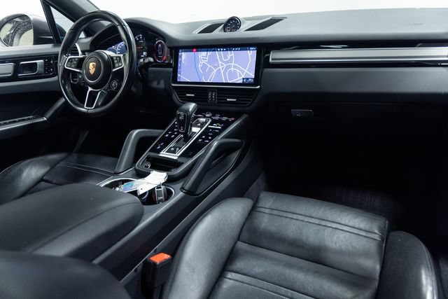 Used 2020 Porsche Cayenne AWD/4WD image 26