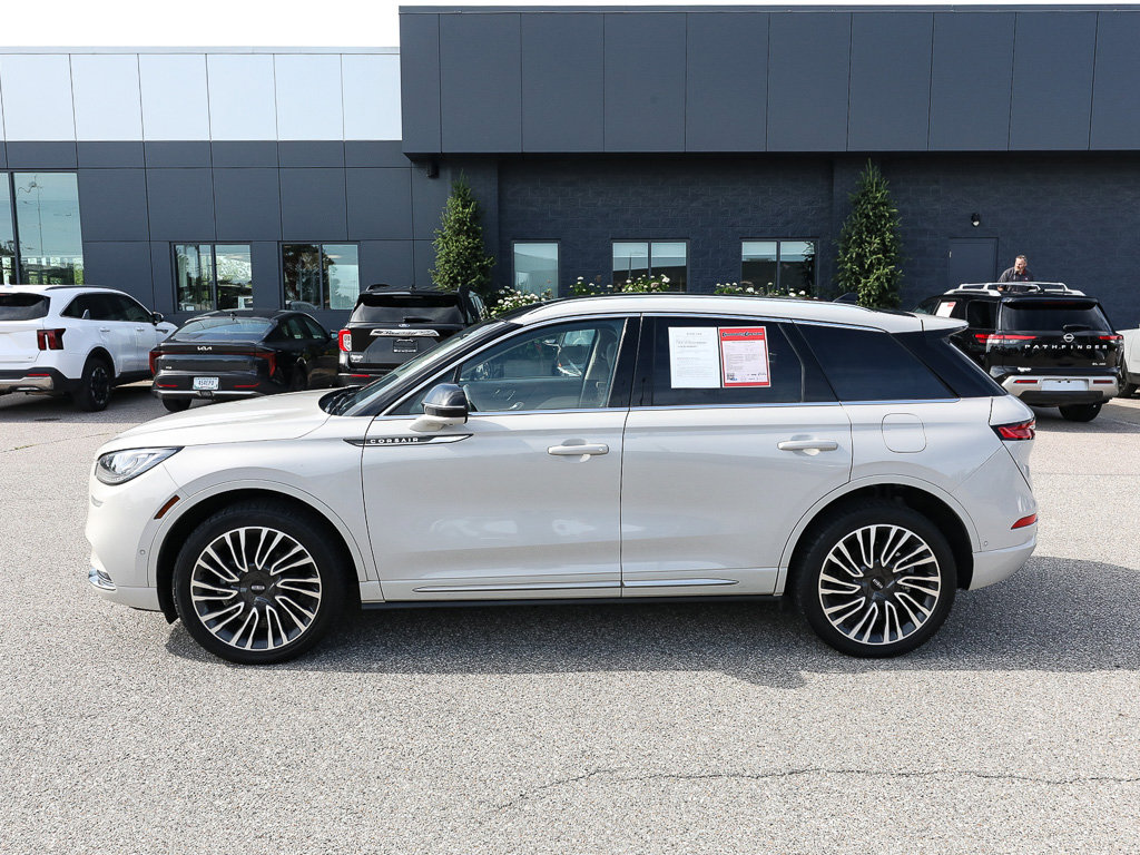 Used 2020 Lincoln Corsair Reserve w/ Equipment Group 201A AWD/4WD image 2