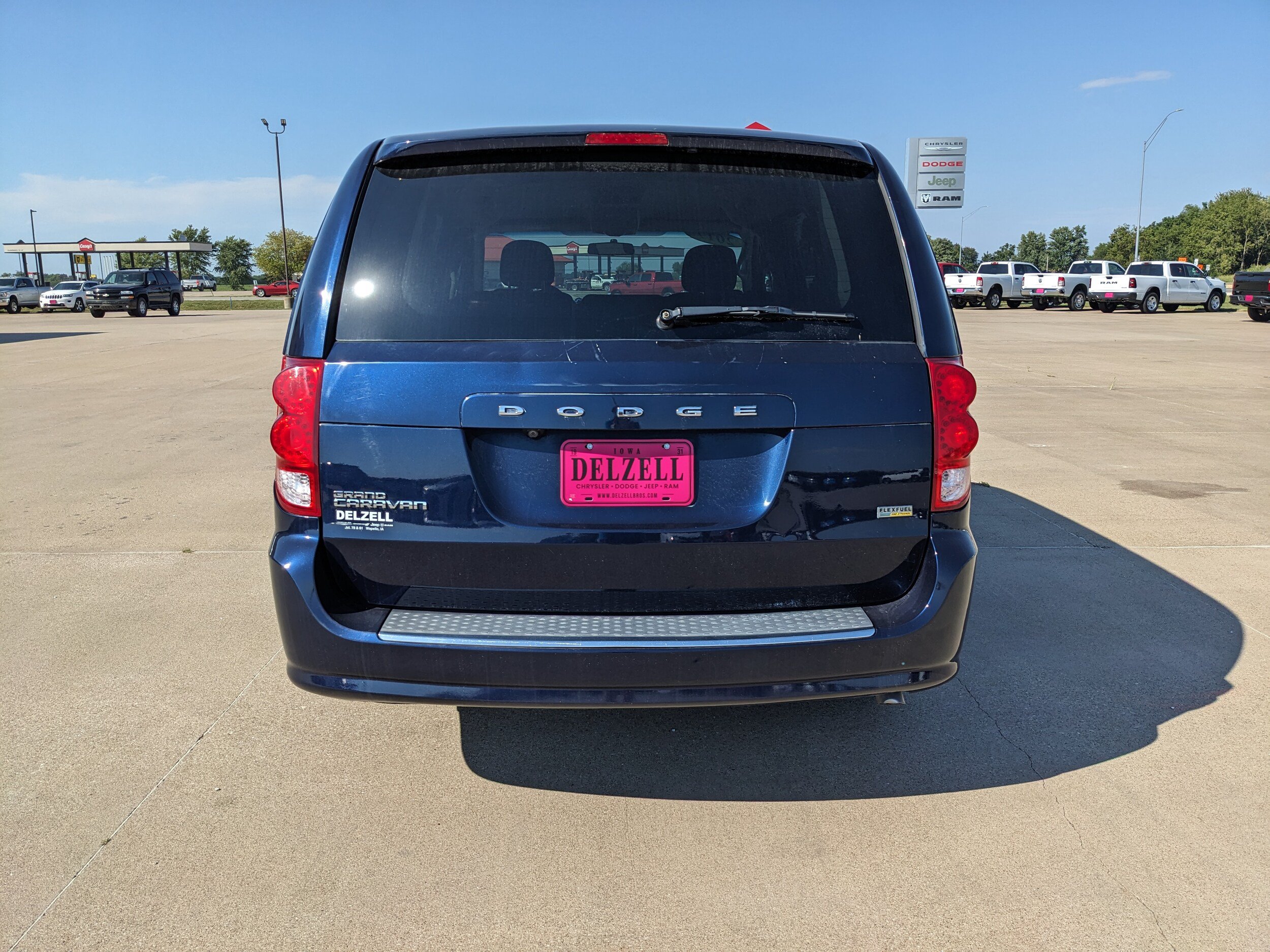 Used 2017 Dodge Grand Caravan SE w/ Power Window Group FWD image 7