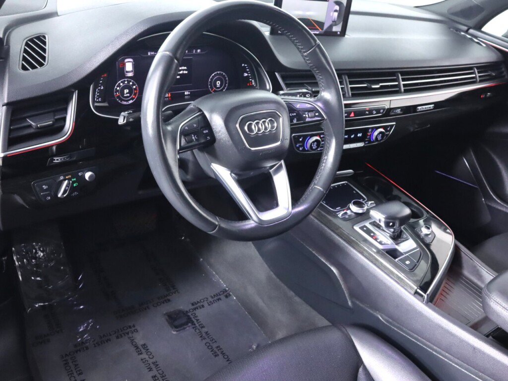 Used 2018 Audi Q7 3.0T Prestige w/ Prestige Package AWD/4WD image 9