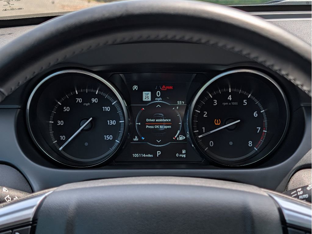 Used 2018 Land Rover Discovery Sport HSE AWD/4WD image 20