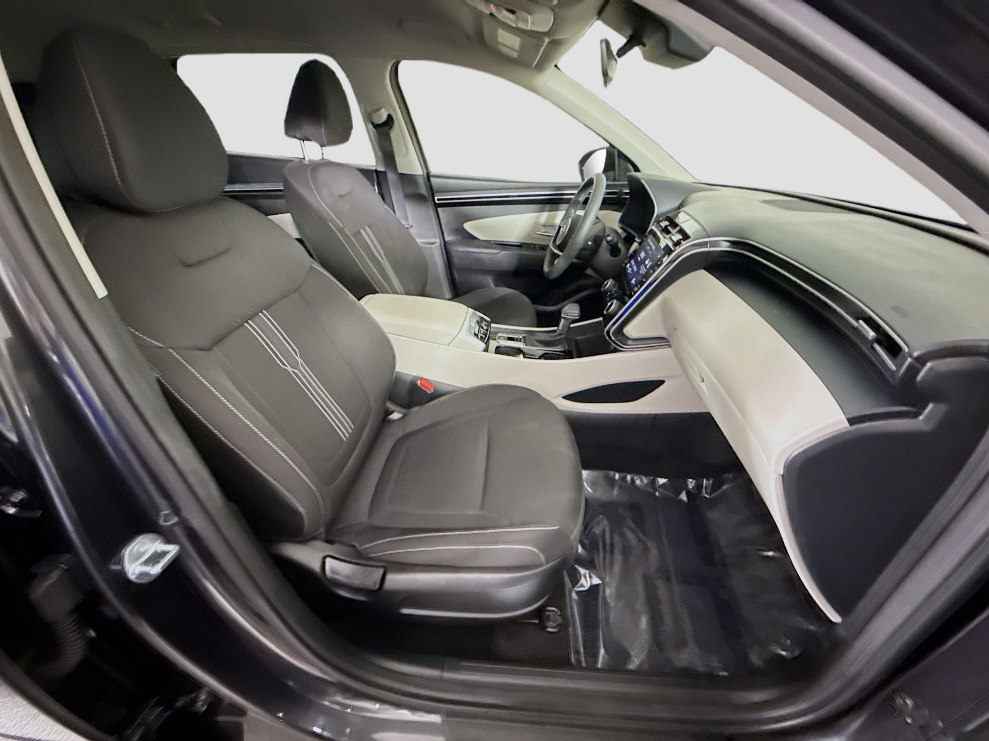 Used 2023 Hyundai Tucson SEL FWD image 29