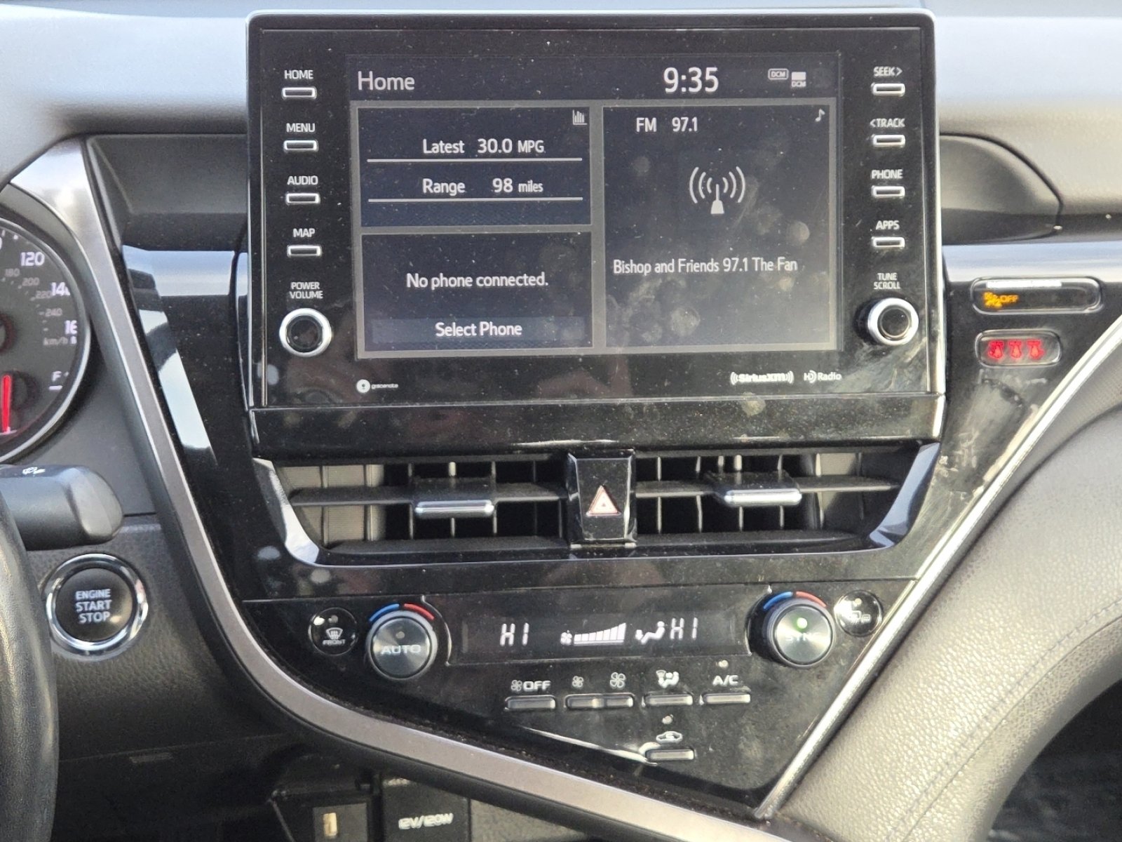 Used 2023 Toyota Camry XSE image 27