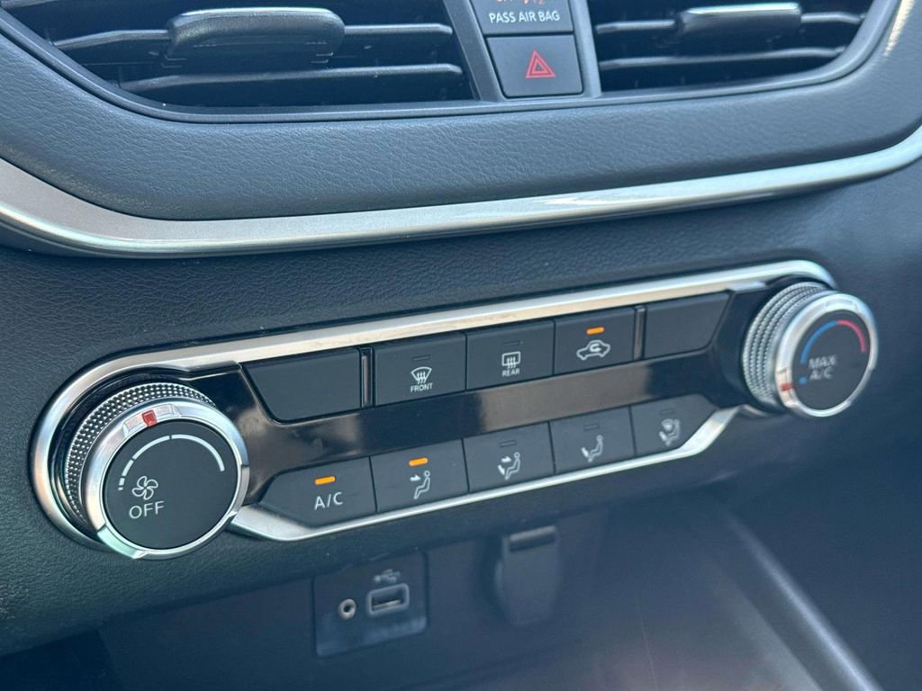 Used 2023 Nissan Altima 2.5 S image 32