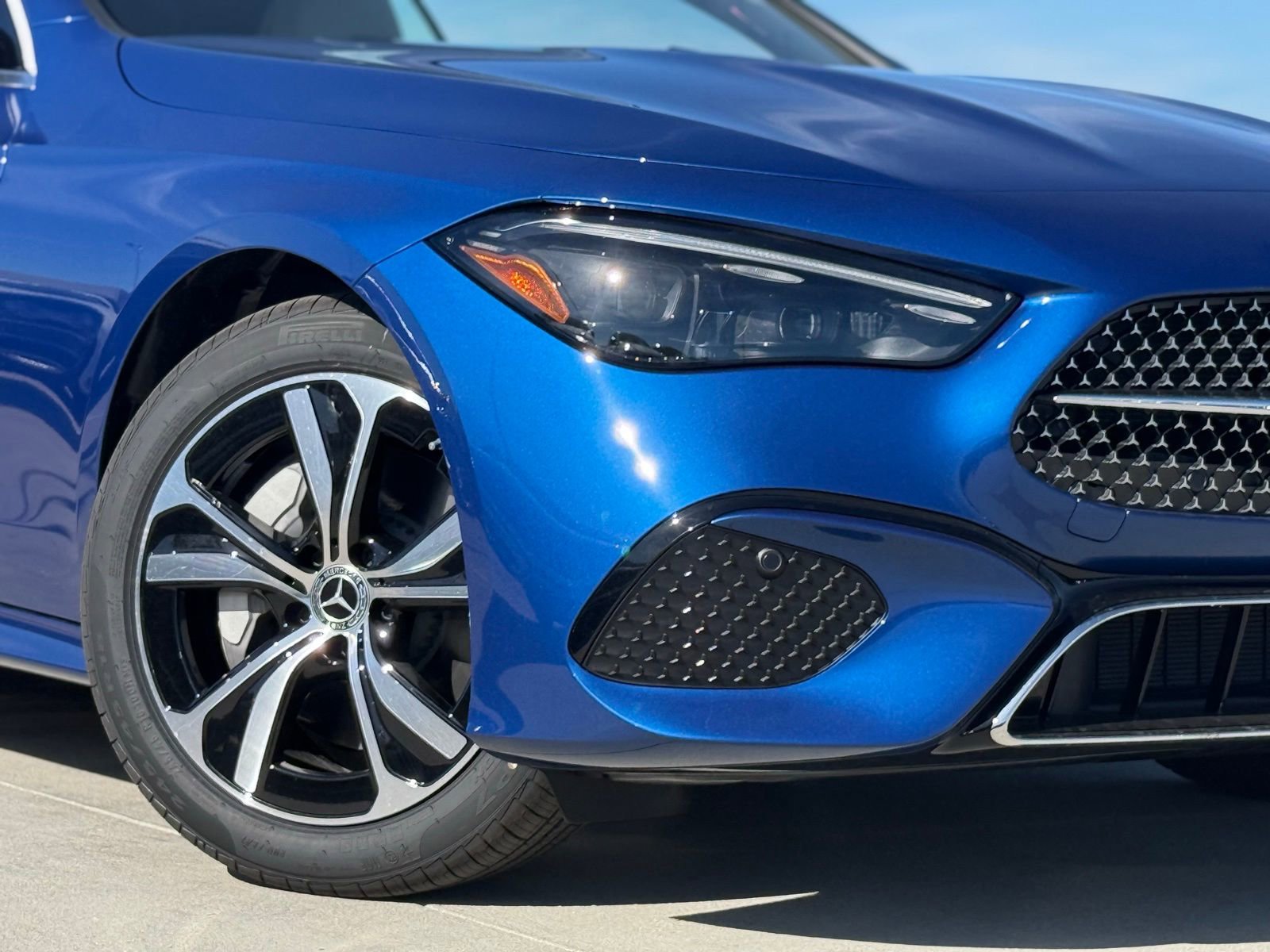 New 2026 Mercedes-Benz CLE 300 4MATIC Cabriolet image 4