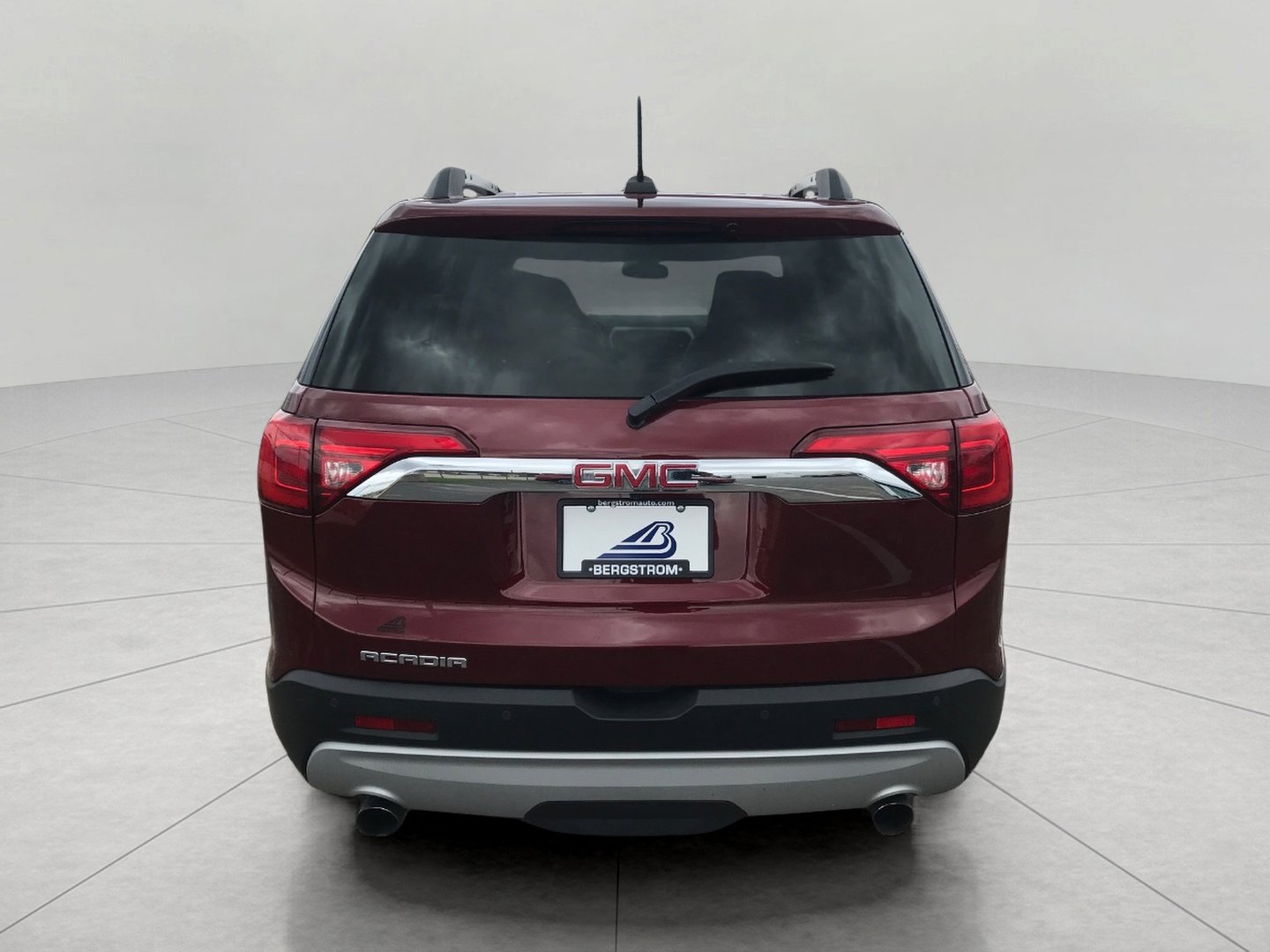 Certified 2018 GMC Acadia SLT FWD image 7