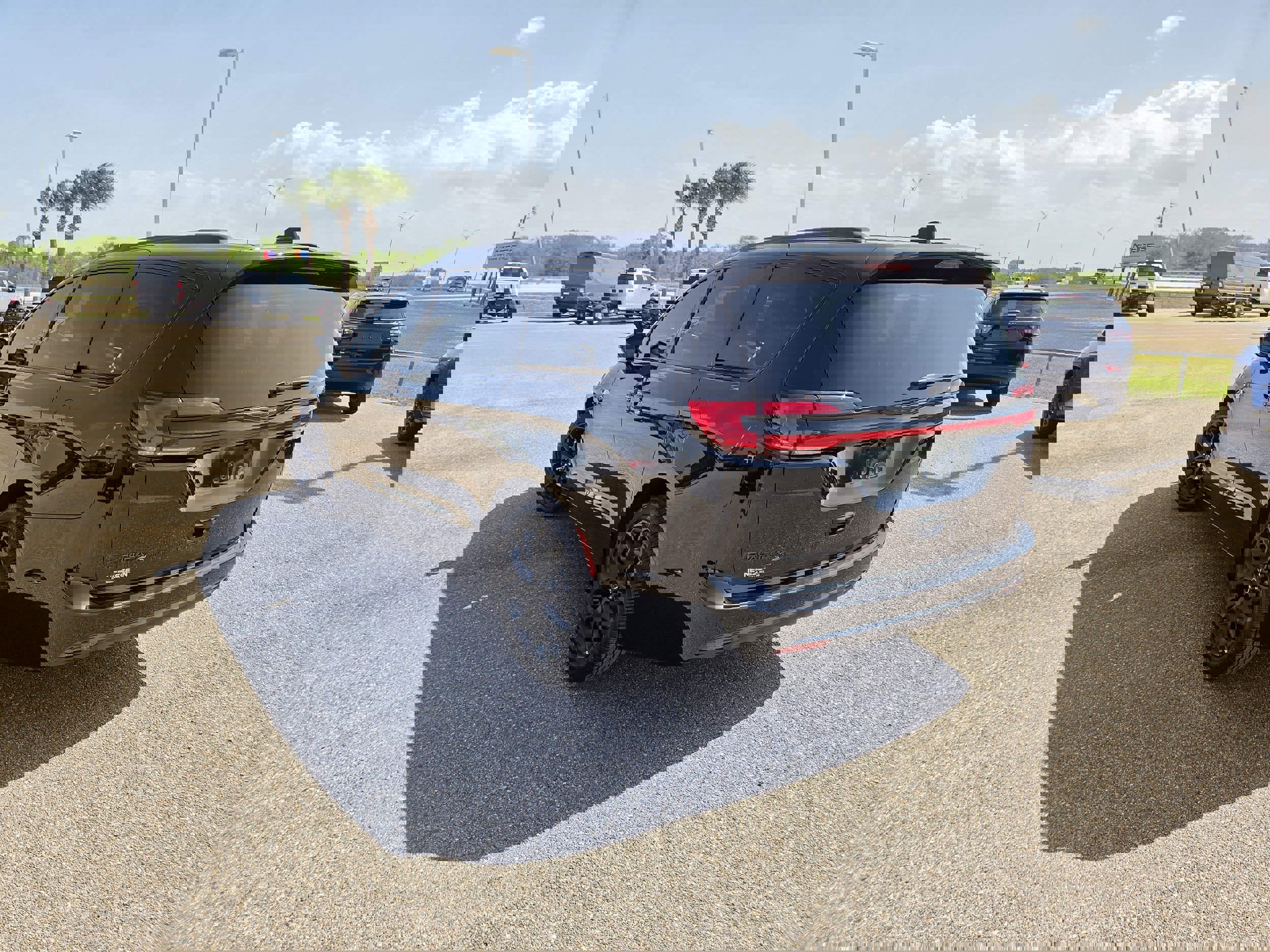 New 2026 Chrysler Pacifica Select image 5