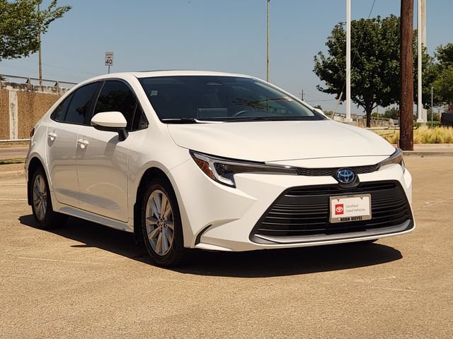 Used 2025 Toyota Corolla XLE FWD video 2